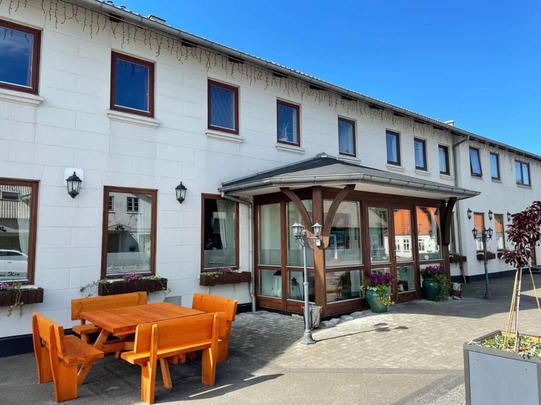 Sdr. Omme Kro & Hotel Kültér fotó