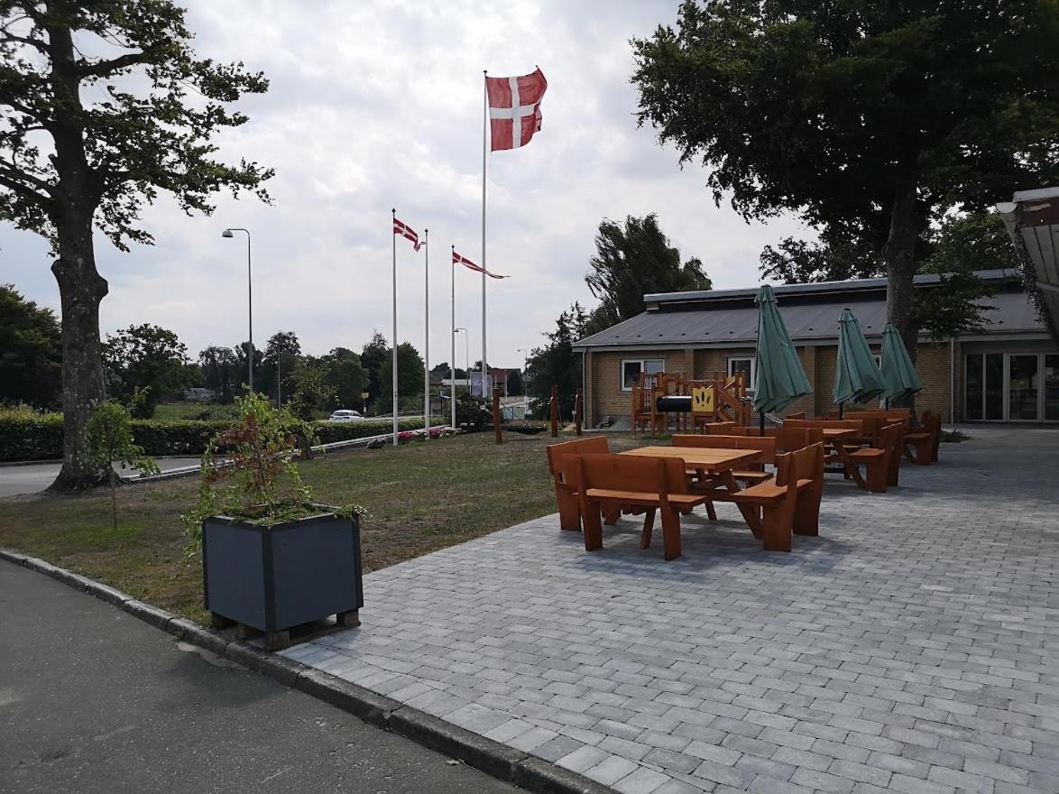 Sdr. Omme Kro & Hotel Kültér fotó
