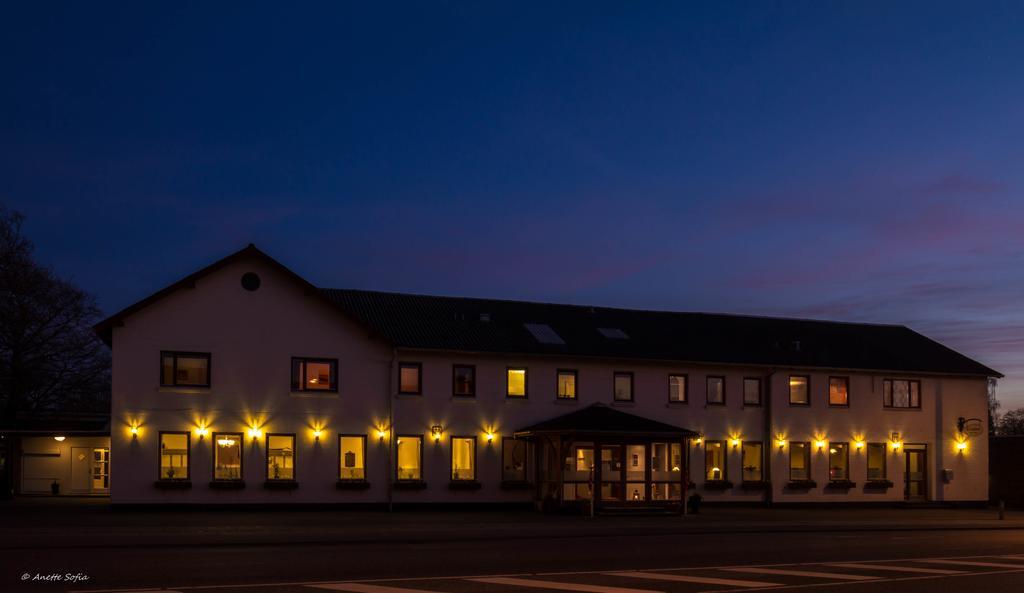 Sdr. Omme Kro & Hotel Kültér fotó