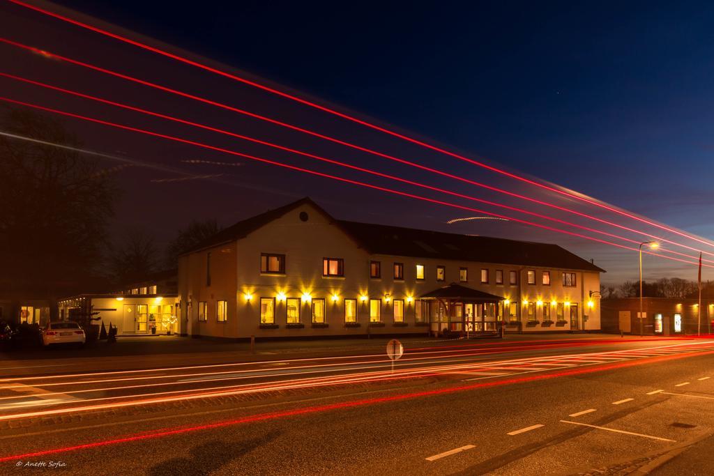 Sdr. Omme Kro & Hotel Kültér fotó