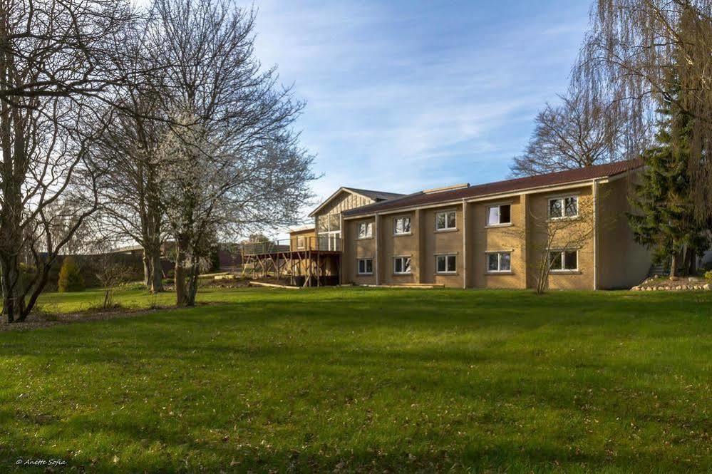 Sdr. Omme Kro & Hotel Kültér fotó