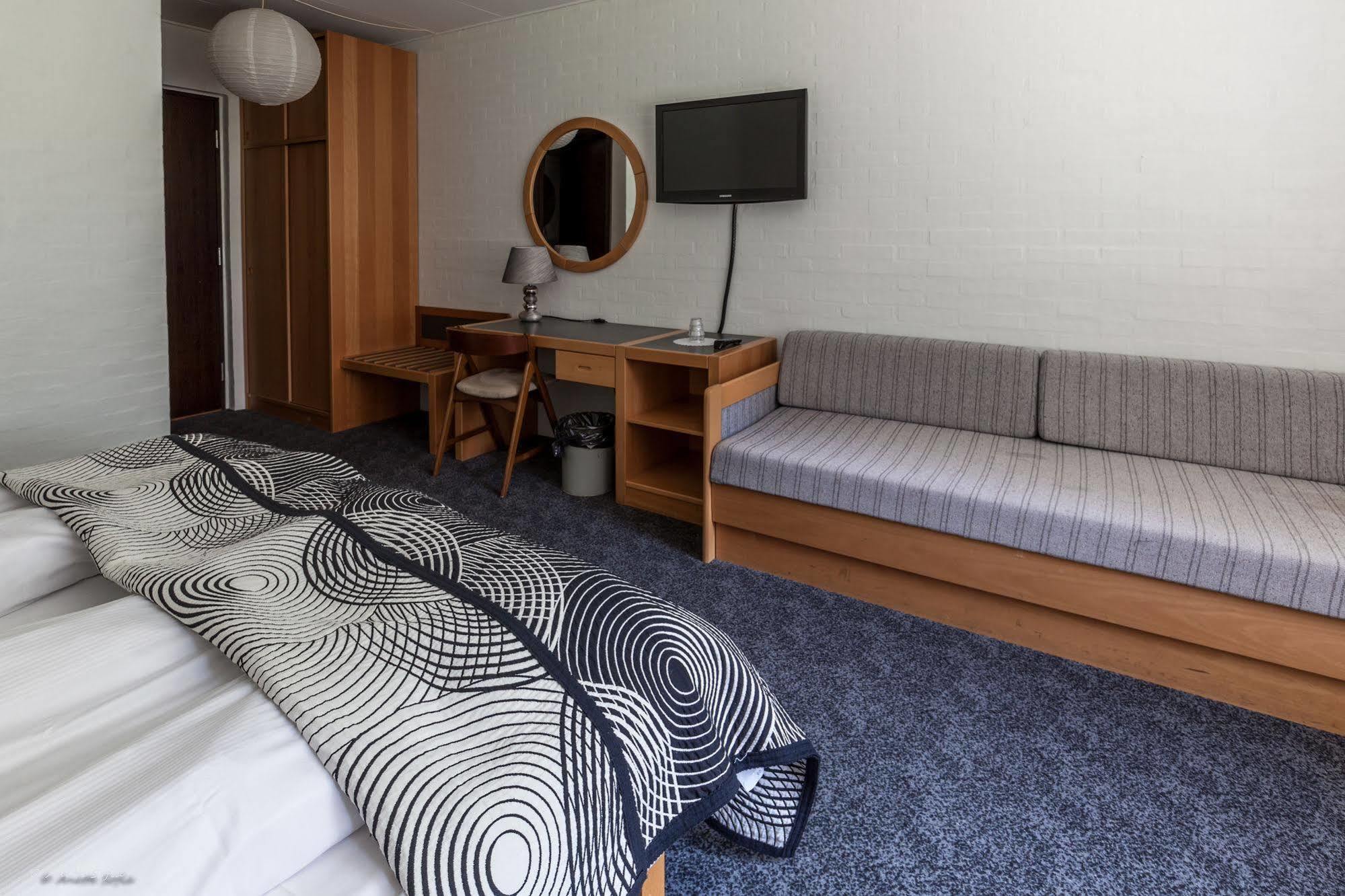 Sdr. Omme Kro & Hotel Kültér fotó